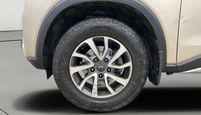2022 Mahindra SCORPIO-N Z8 L PETROL AT 6 STR, Petrol, Automatic, 82,038 km, Left Front Wheel