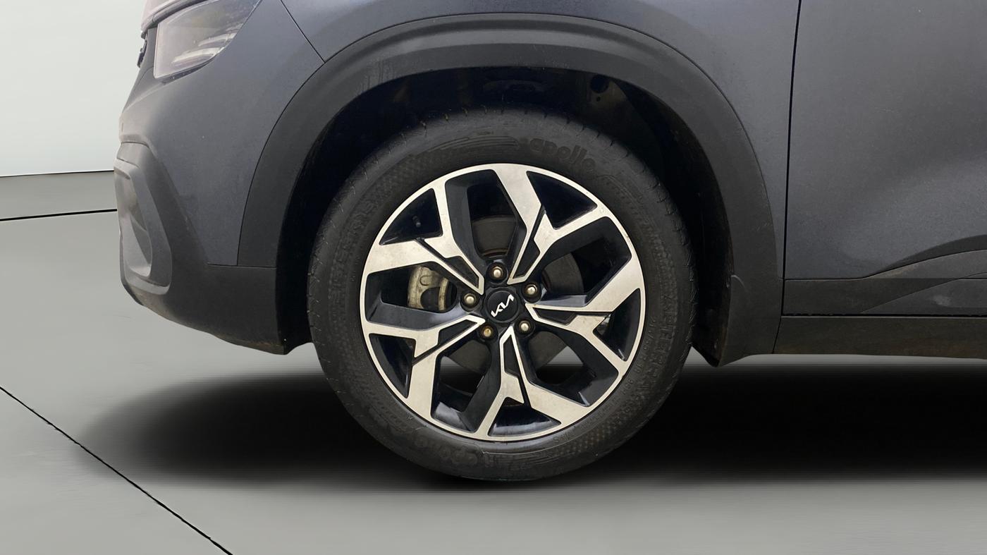 2023 KIA SELTOS  X LINE 1.5 TURBO PETROL DCT, Petrol, Automatic, 13,450 km, Left Front Wheel