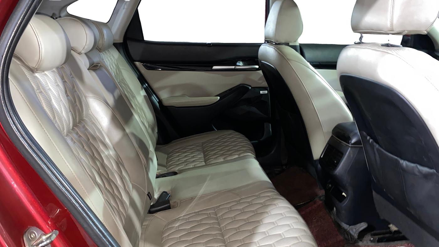 2019 KIA SELTOS HTX PLUS 1.5 DIESEL, Diesel, Manual, 76,225 km, Right Side Rear Door Cabin