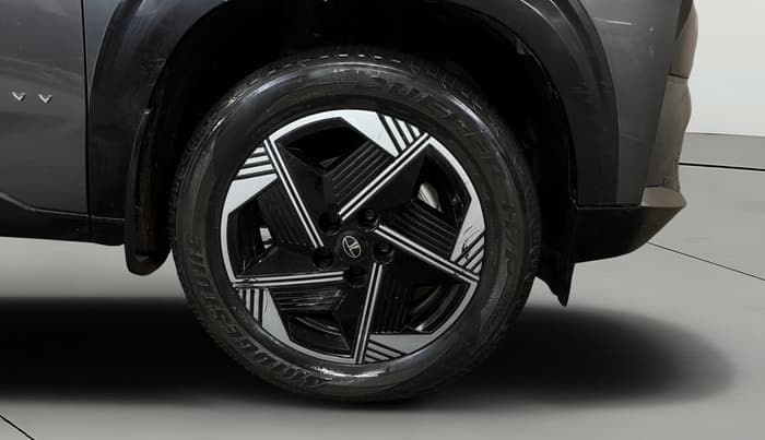 2024 Tata Curvv Pure Plus S 1.5 Diesel 6MT, Diesel, Manual, 56,187 km, Right Front Wheel
