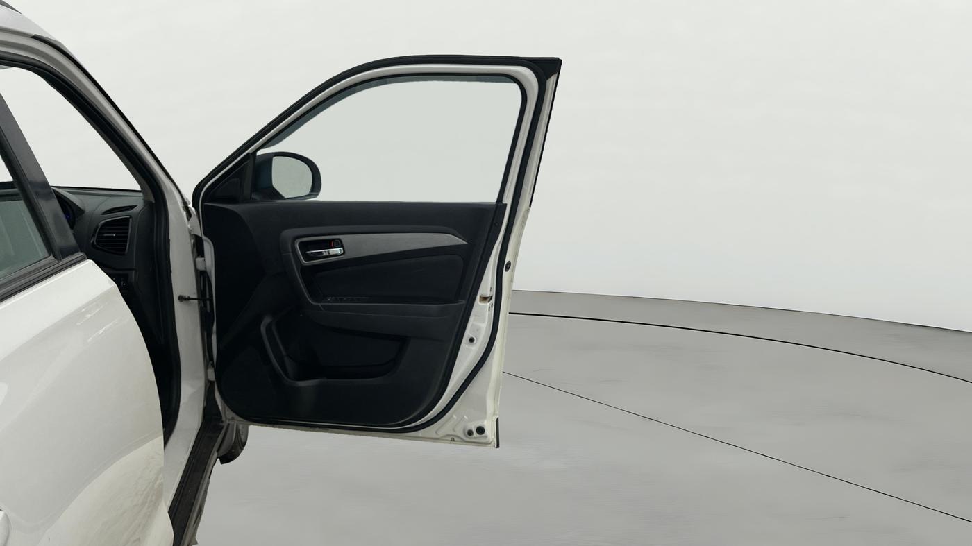 2019 Maruti Vitara Brezza ZDI AMT, Diesel, Automatic, 74,565 km, RHS Front Door