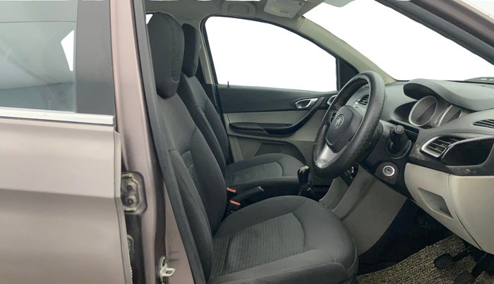 2017 Tata Tiago XZ PETROL, Petrol, Manual, 89,056 km, Right Side Front Door Cabin