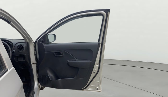 2022 Maruti Alto K10 VXI, Petrol, Manual, 47,401 km, RHS Front Door