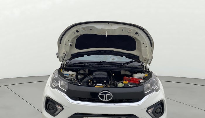 2023 Tata NEXON XE PETROL, Petrol, Manual, 46,258 km, Open Bonet