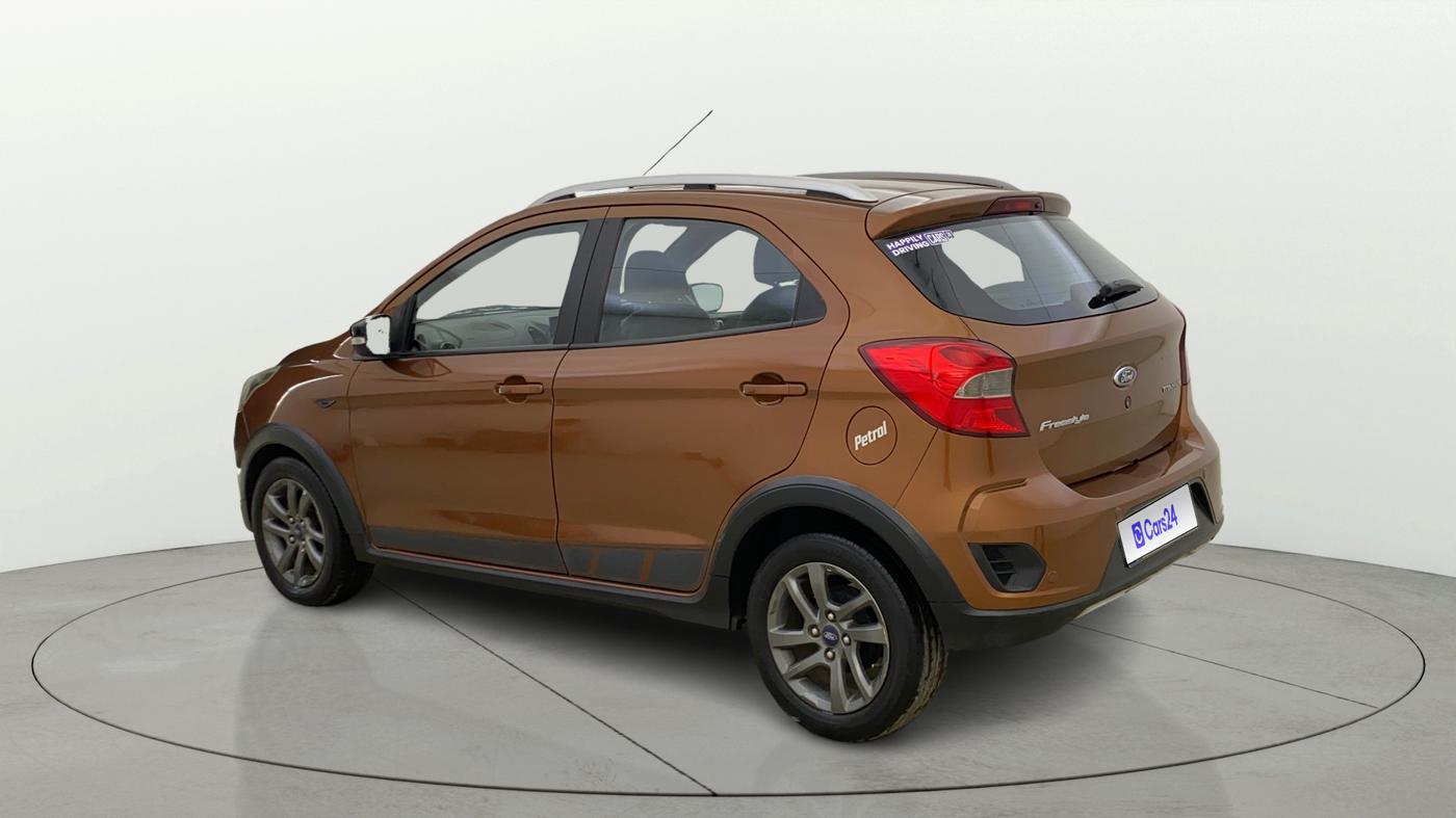 2018 Ford FREESTYLE TITANIUM 1.2 PETROL, Petrol, Manual, 27,422 km, Left Back Diagonal