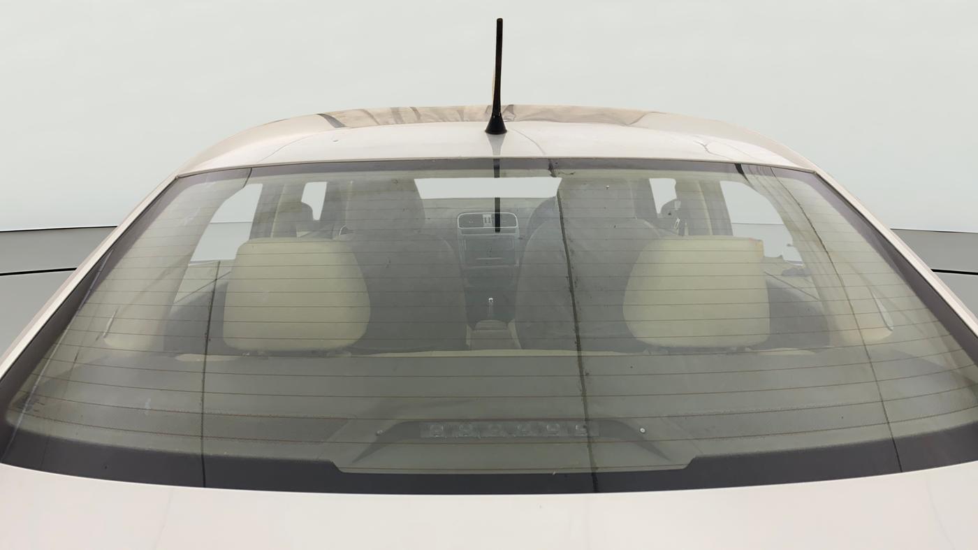 2016 Volkswagen Vento HIGHLINE PETROL AT, Petrol, Automatic, 52,937 km, Rear Windshield