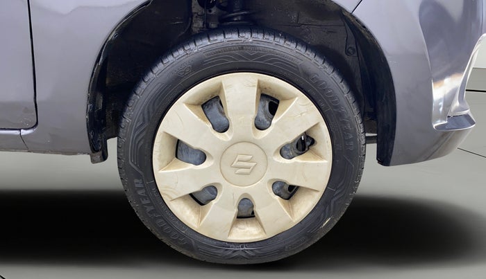 2016 Maruti Alto K10 VXI, Petrol, Manual, 25,325 km, Right Front Wheel