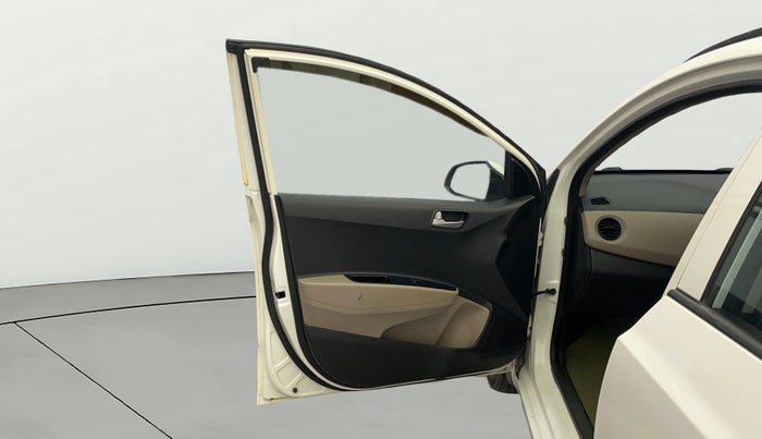 2013 Hyundai Grand i10 SPORTZ 1.2 KAPPA VTVT, Petrol, Manual, 79,813 km, LHS Front Door