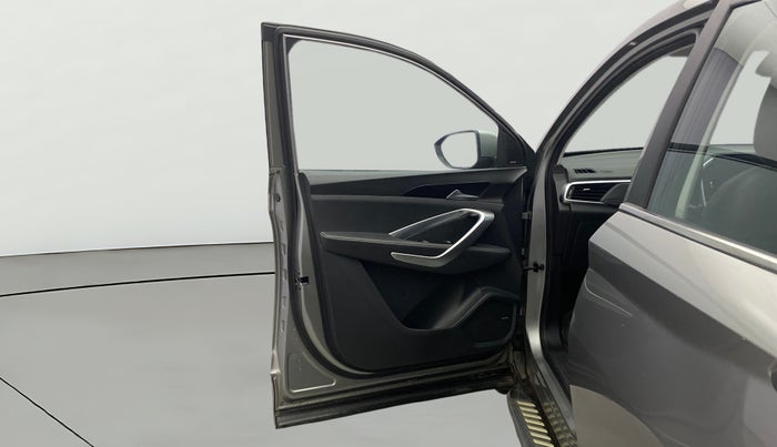 2019 MG HECTOR SHARP HYBRID 1.5 PETROL, Petrol, Manual, 77,725 km, LHS Front Door