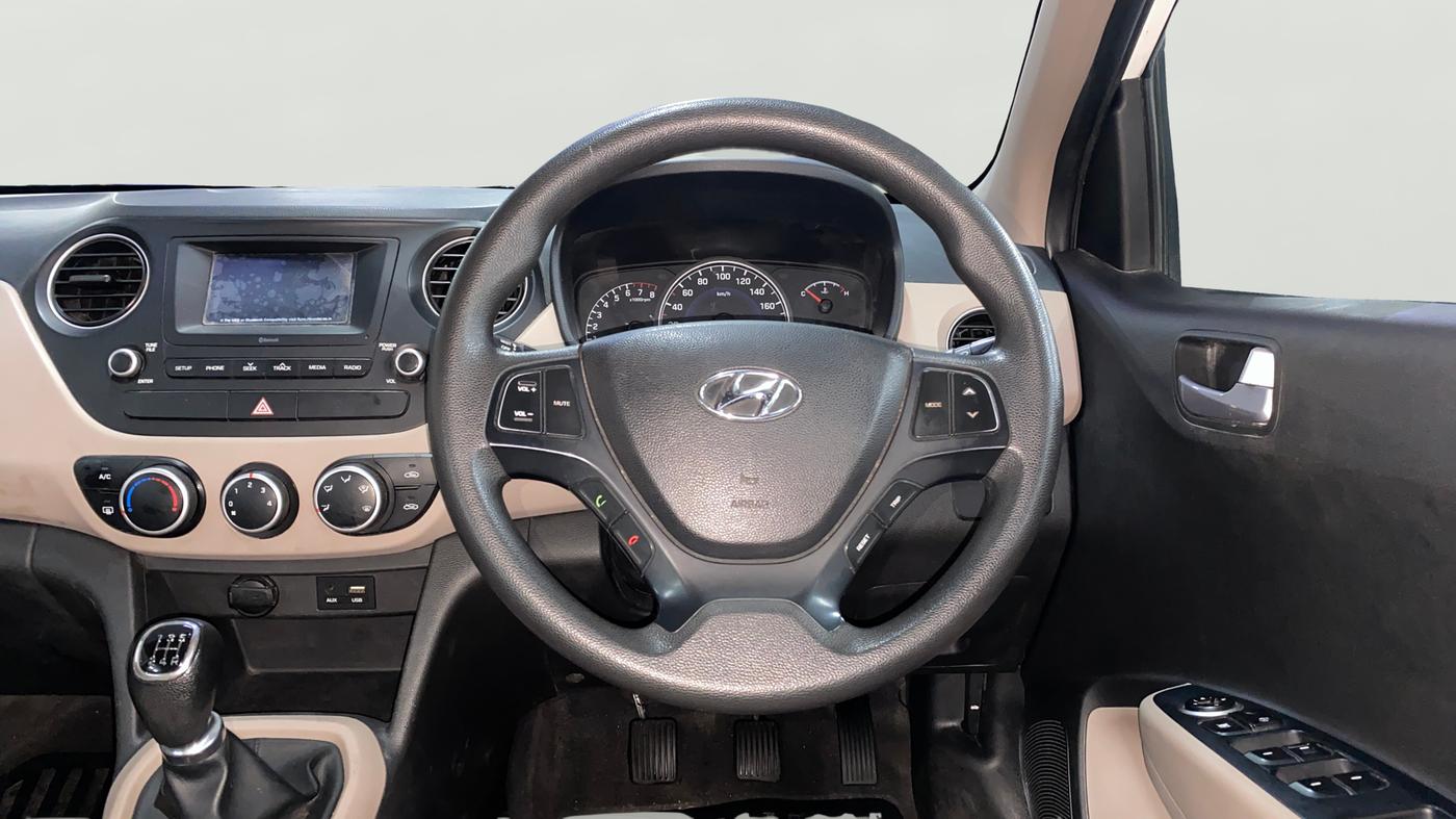2017 Hyundai Grand i10 SPORTZ 1.2 KAPPA VTVT, Petrol, Manual, 17,970 km, Steering Wheel Close Up