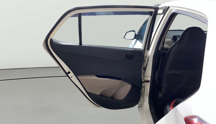 2014 Hyundai Grand i10 MAGNA 1.1 CRDI, Diesel, Manual, 66,215 km, LHS Rear Door