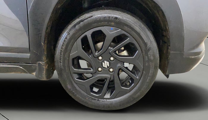 2023 Maruti FRONX DELTA PLUS 1.2L AGS, Petrol, Automatic, 25,706 km, Right Front Wheel