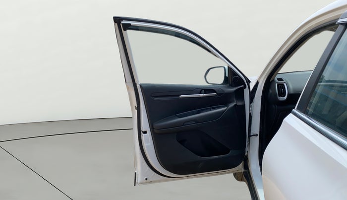 2022 KIA SONET HTK PLUS 1.2, Petrol, Manual, 25,583 km, LHS Front Door