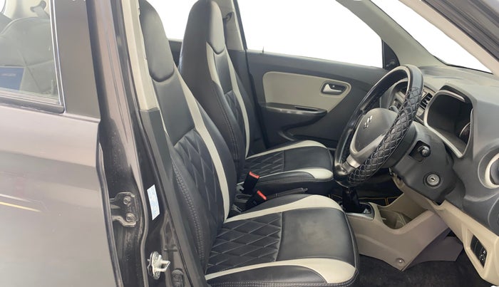 2016 Maruti Alto K10 VXI, Petrol, Manual, 59,974 km, Right Side Front Door Cabin