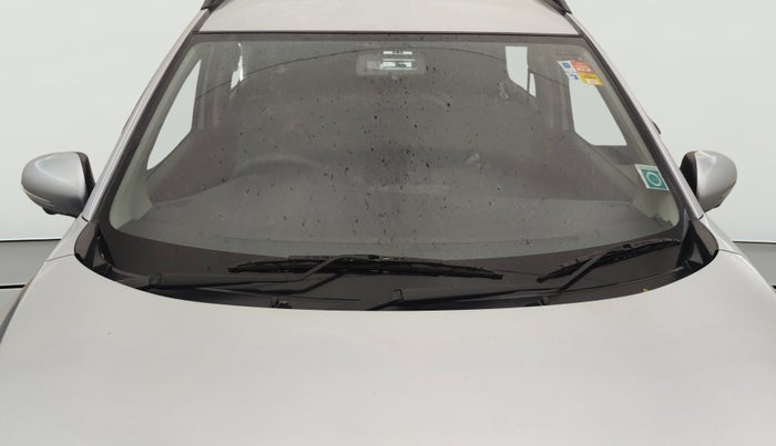 2022 Maruti XL6 ALPHA AT, Petrol, Automatic, 27,960 km, Front Windshield