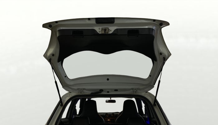 2020 Maruti Swift LXI, Petrol, Manual, 32,769 km, Boot Door Open