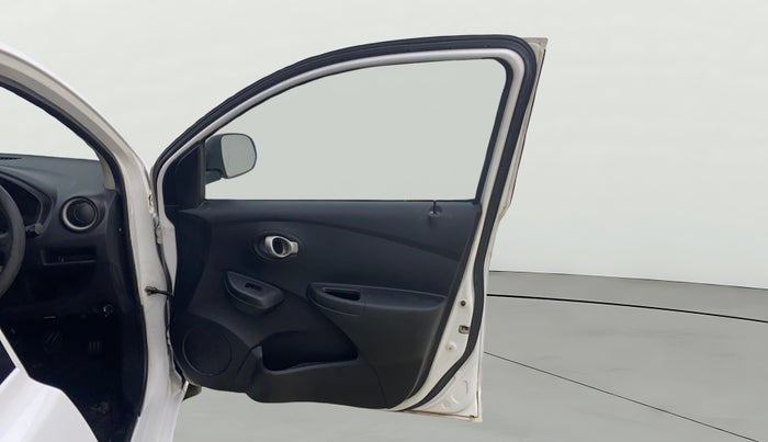 2018 Datsun Go T, Petrol, Manual, 15,519 km, RHS Front Door