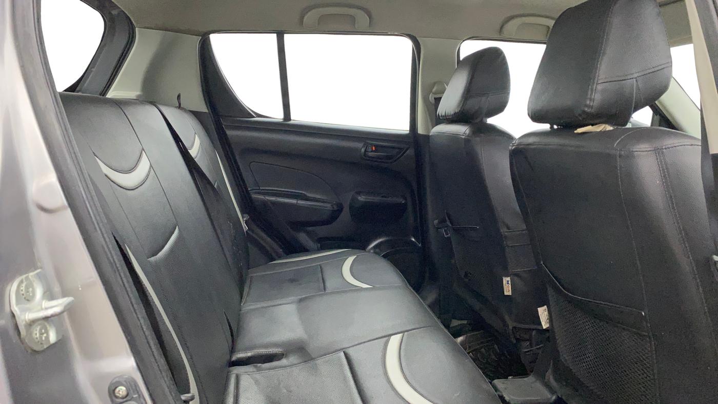 2014 Maruti Swift LXI, Petrol, Manual, 91,764 km, Right Side Rear Door Cabin