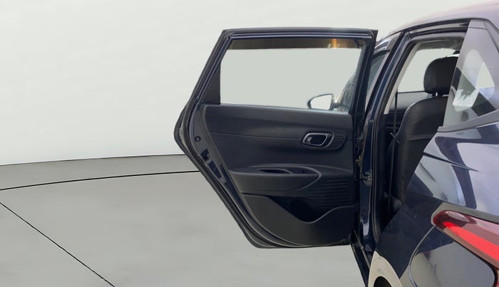 2022 Hyundai NEW I20 MAGNA 1.2 MT, Petrol, Manual, 9,348 km, LHS Rear Door