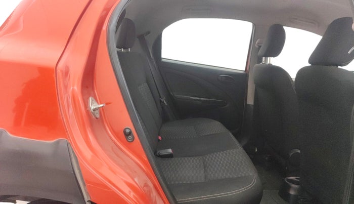 2014 Toyota Etios CROSS 1.2 G, Petrol, Manual, 54,628 km, Right Side Rear Door Cabin