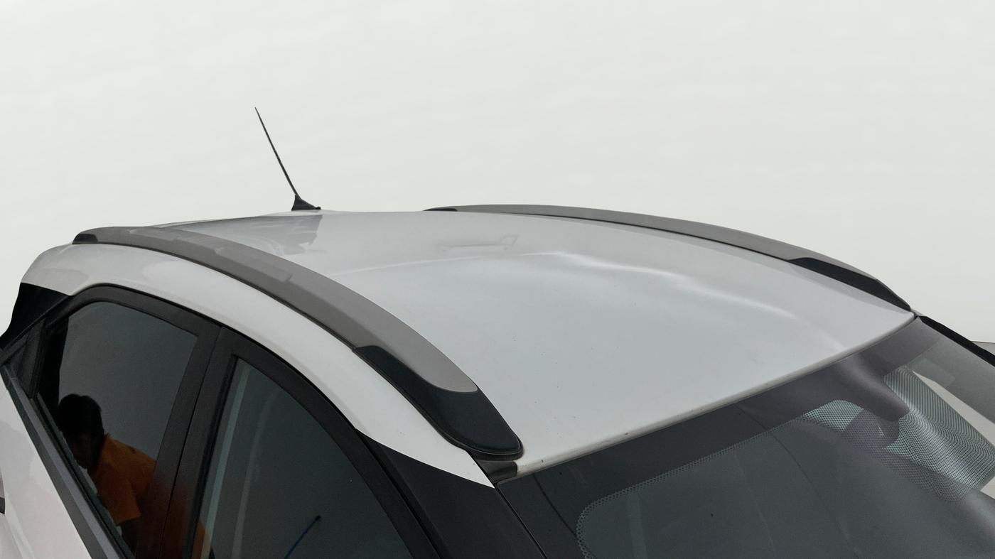 2020 Tata NEXON XM PETROL, Petrol, Manual, 58,424 km, Roof