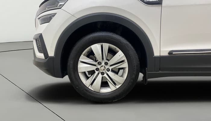 2022 Skoda KUSHAQ AMBITION 1.0L TSI MT, Petrol, Manual, 40,182 km, Left Front Wheel