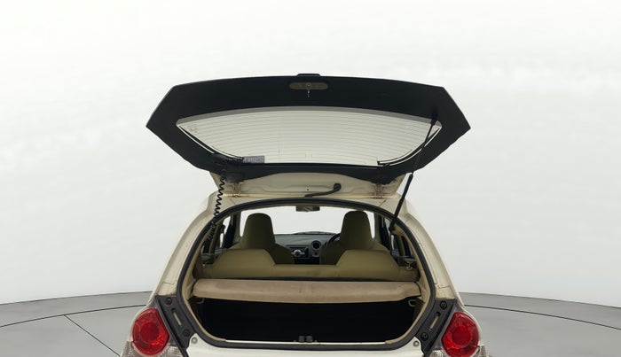 2013 Honda Brio V MT, Petrol, Manual, 1,08,314 km, Boot Door Open