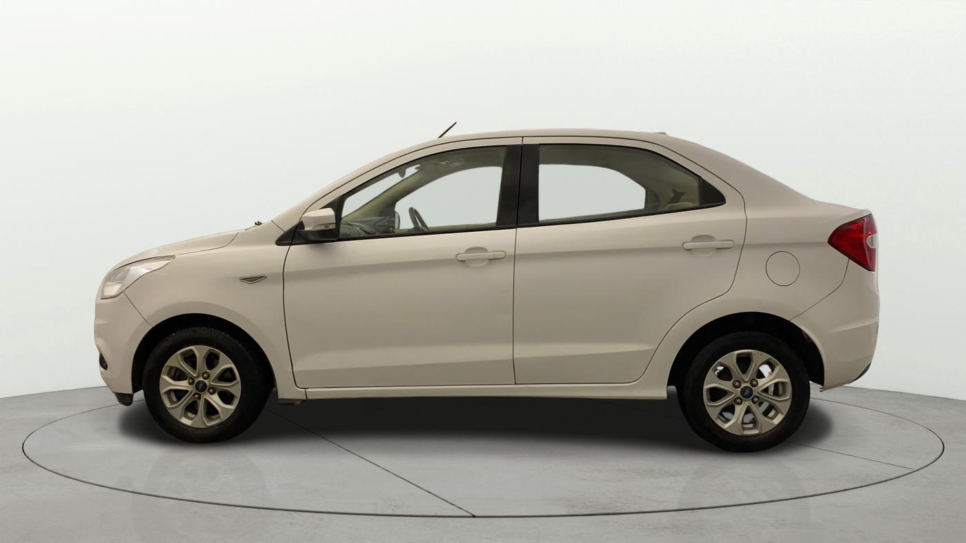2015 Ford Figo Aspire TITANIUM 1.2 PETROL, Petrol, Manual, 99,650 km, Left Side
