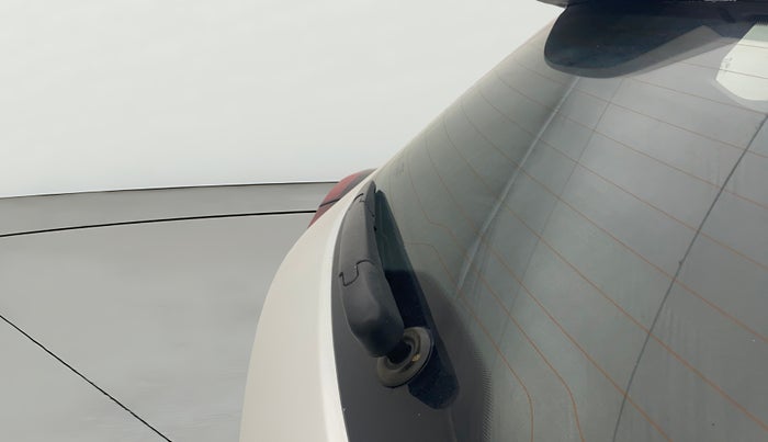 2023 Renault Kiger RXZ AMT, Petrol, Automatic, 3,815 km, Rear Wiper