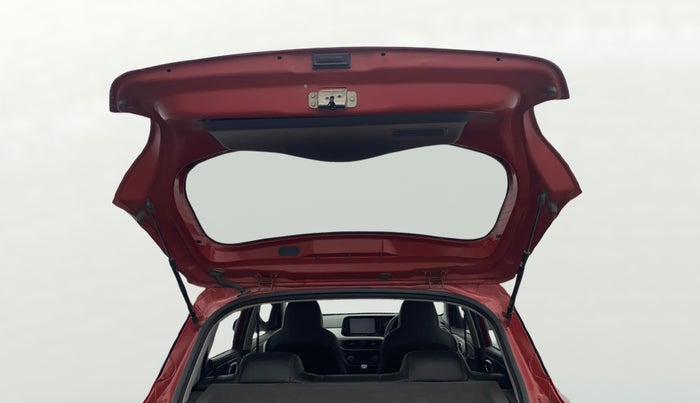 2022 Hyundai GRAND I10 NIOS SPORTZ 1.2 KAPPA VTVT CNG, CNG, Manual, 82,097 km, Boot Door Open