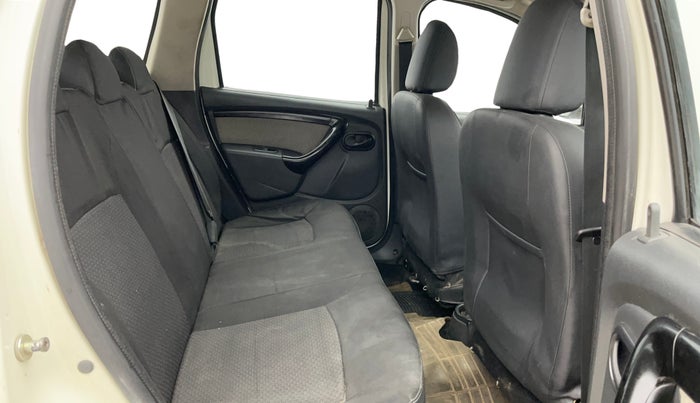 2015 Renault Duster RXL PETROL, Petrol, Manual, 51,751 km, Right Side Rear Door Cabin