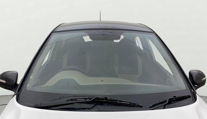 2018 Hyundai Elite i20 ASTA 1.2 (O), Petrol, Manual, 1,22,443 km, Front Windshield