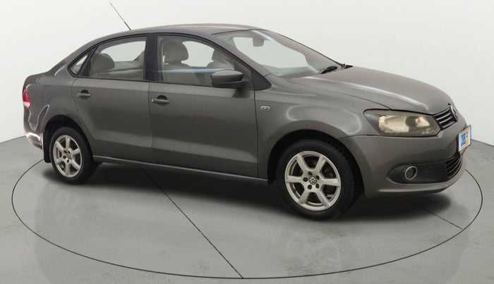 2014 Volkswagen Vento HIGHLINE PETROL AT, Petrol, Automatic, 98,542 km, Right Front Diagonal