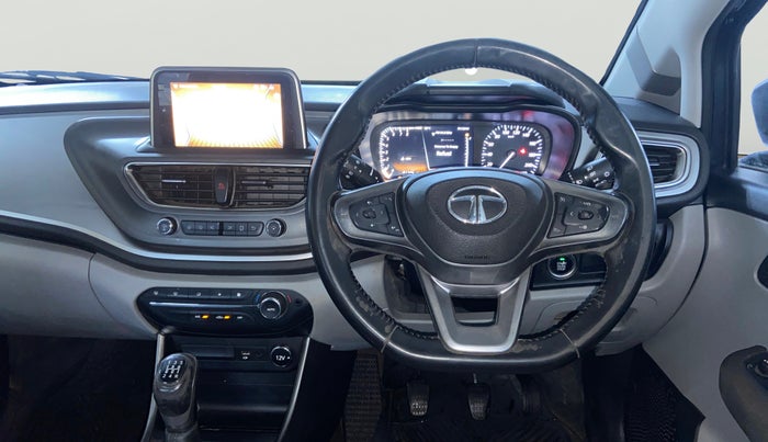 2020 Tata ALTROZ XZ PETROL, Petrol, Manual, 39,370 km, Steering Wheel Close Up
