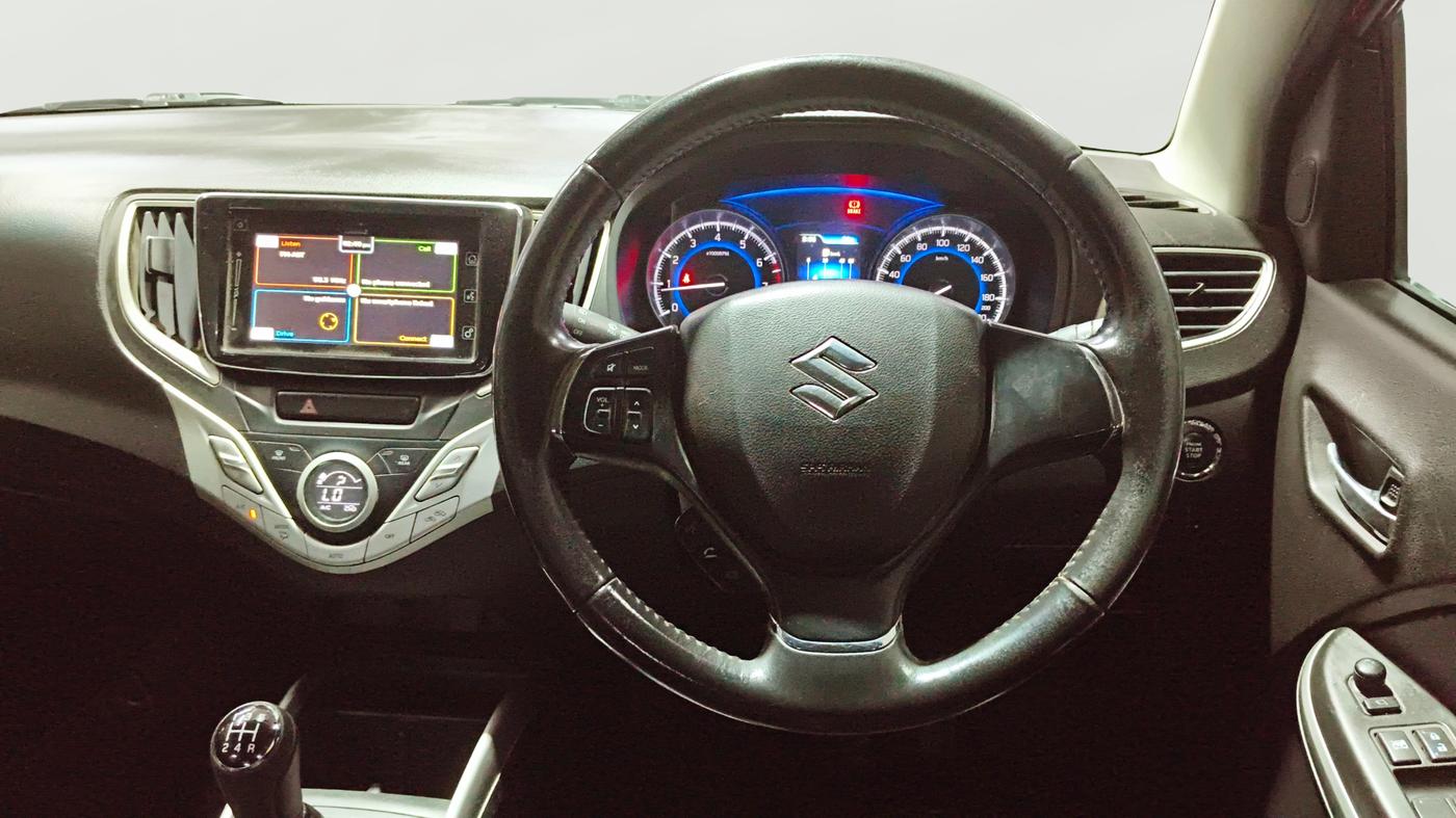 2017 Maruti Baleno ALPHA PETROL 1.2, Petrol, Manual, 1,06,198 km, Steering Wheel Close Up