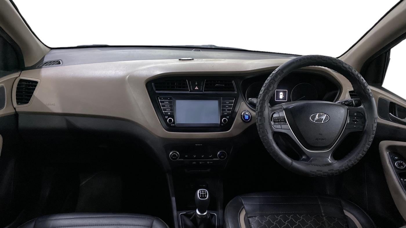 2016 Hyundai Elite i20 ASTA 1.2 (O), Petrol, Manual, 81,237 km, Dashboard