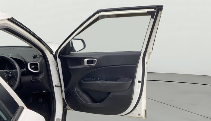 2021 Hyundai VENUE SX 1.0 TURBO, Petrol, Manual, 41,783 km, RHS Front Door