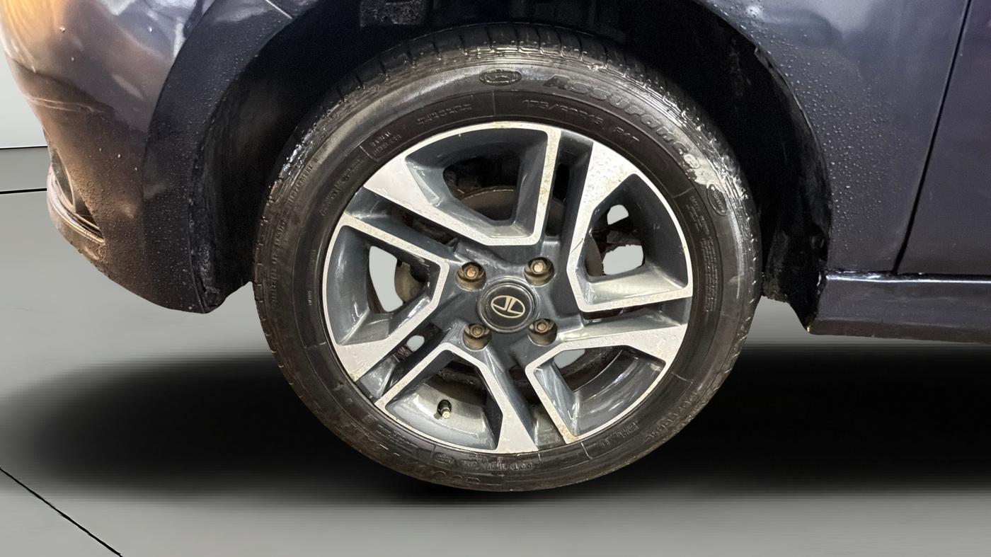 2018 Tata TIGOR XZA PETROL, Petrol, Automatic, 23,812 km, Left Front Wheel