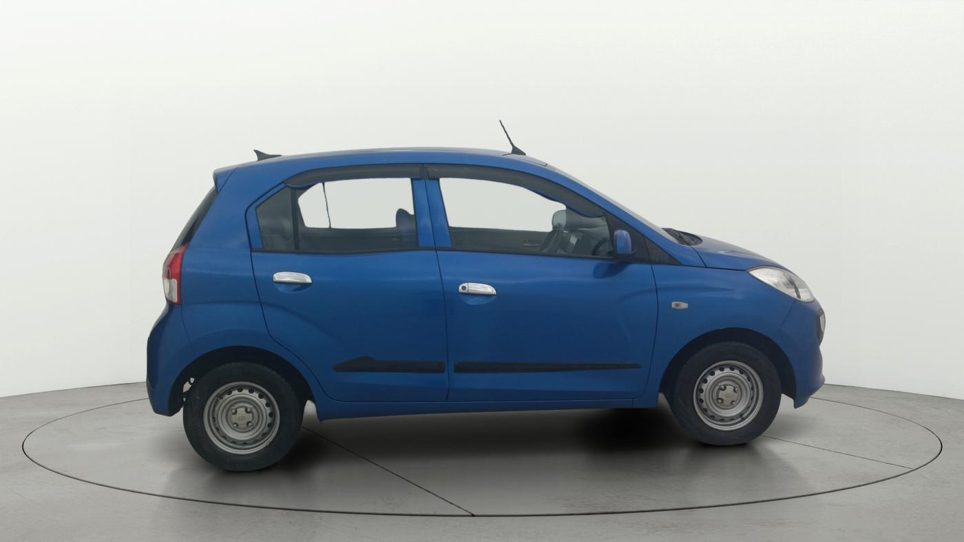 2019 Hyundai NEW SANTRO MAGNA, Petrol, Manual, 53,761 km, Right Side View
