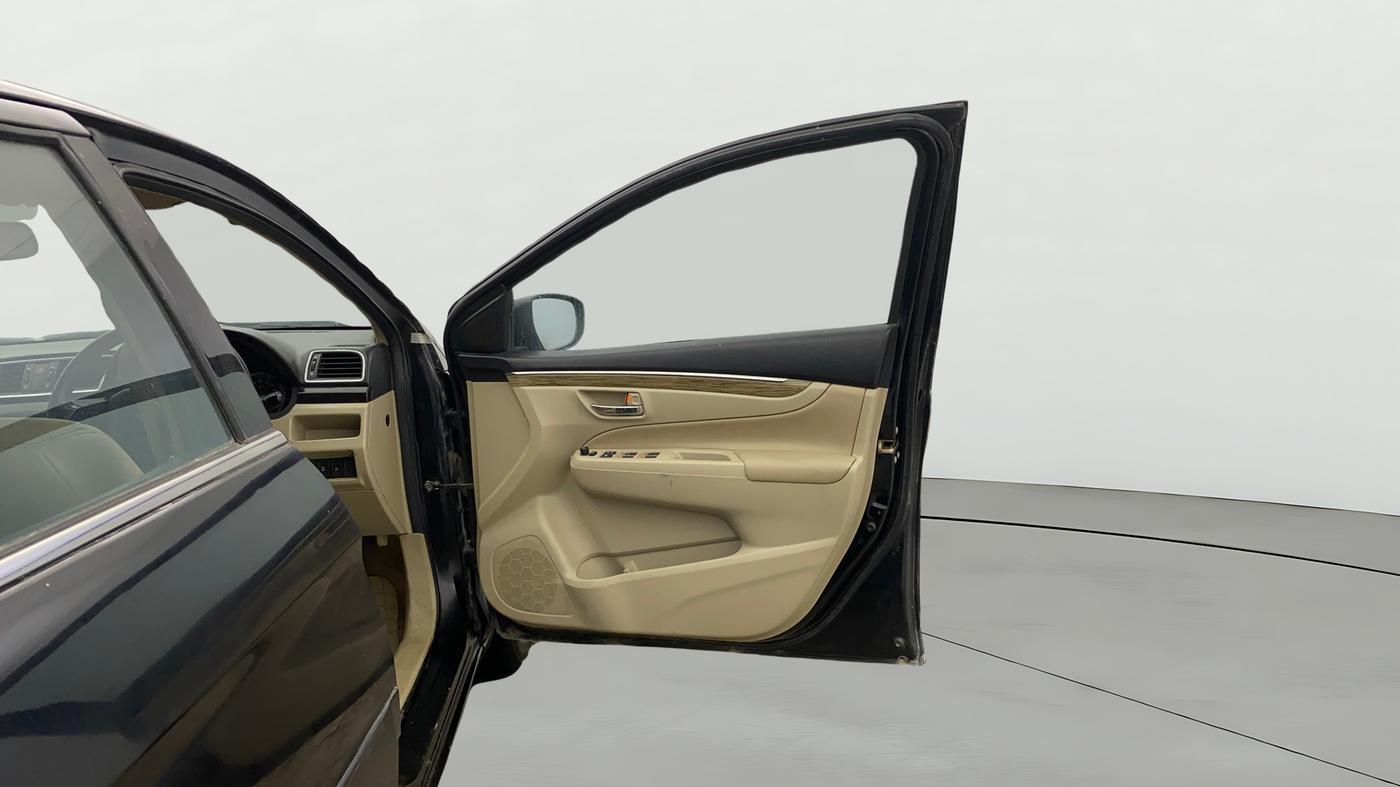 2018 Maruti Ciaz ALPHA  AT 1.4  PETROL, Petrol, Automatic, 45,825 km, RHS Front Door