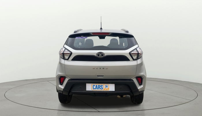 2021 Tata NEXON XMA SUNROOF PETROL, Petrol, Automatic, 38,695 km, Back/Rear