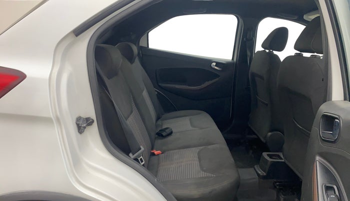 2018 Ford FREESTYLE TITANIUM 1.5 DIESEL, Diesel, Manual, 1,11,051 km, Right Side Rear Door Cabin