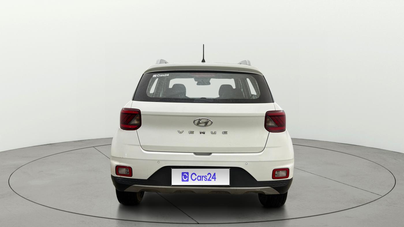 2021 Hyundai VENUE S 1.2, Petrol, Manual, 38,032 km, Back/Rear