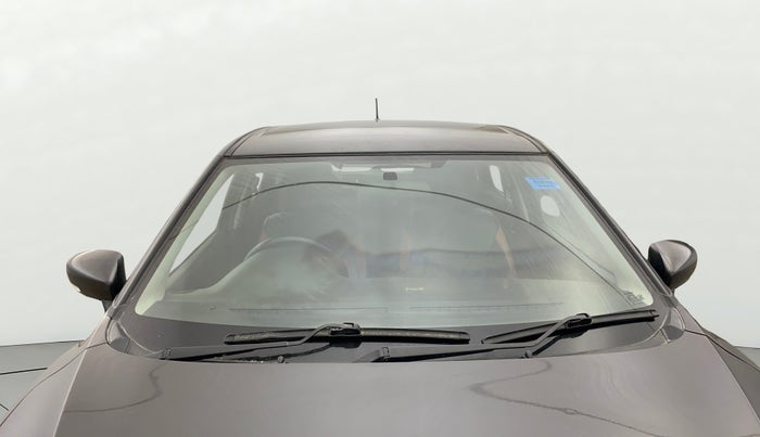 2018 Maruti Baleno DELTA PETROL 1.2, Petrol, Manual, 54,407 km, Front Windshield