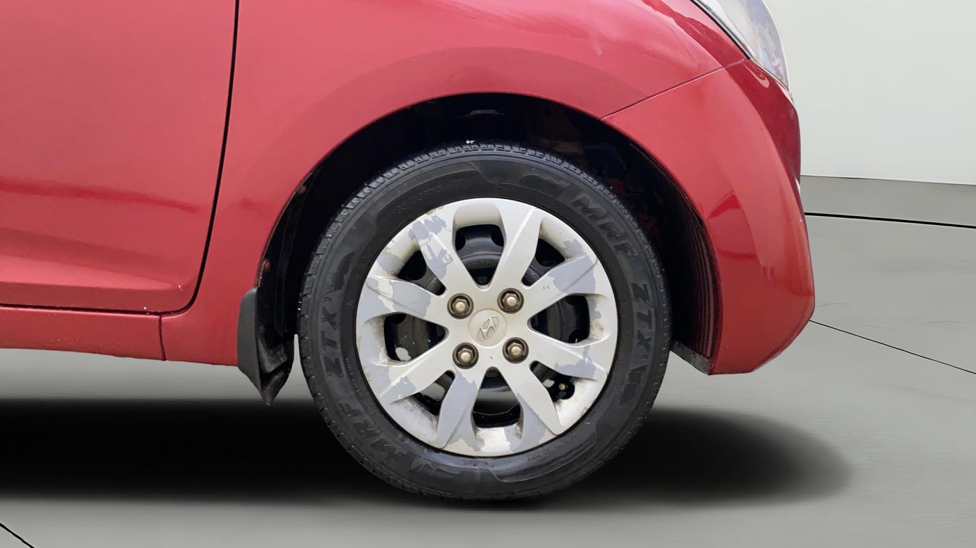2017 Hyundai Eon MAGNA +, Petrol, Manual, 69,181 km, Right Front Wheel