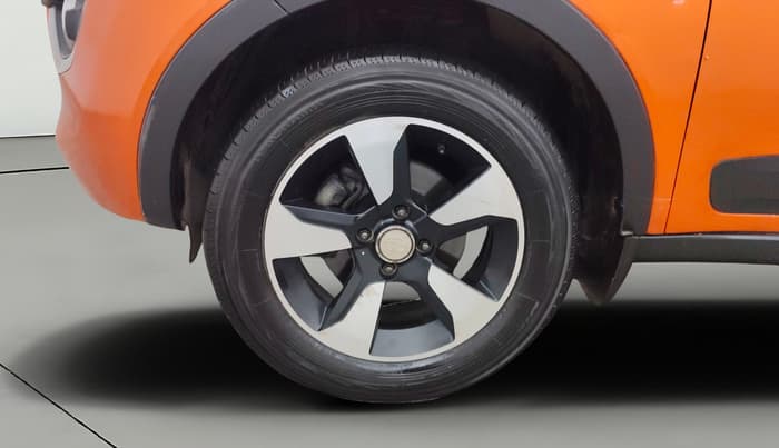2018 Tata NEXON XZA PLUS PETROL, Petrol, Automatic, 71,468 km, Left Front Wheel