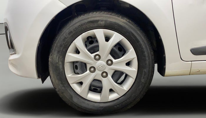 2014 Hyundai Grand i10 SPORTZ 1.2 KAPPA VTVT, Petrol, Manual, 38,916 km, Left Front Wheel