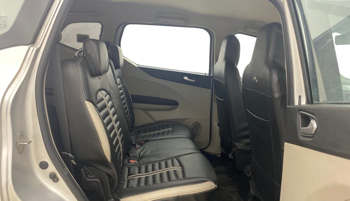 2020 Renault TRIBER RXZ, Petrol, Manual, 22,206 km, Right Side Rear Door Cabin