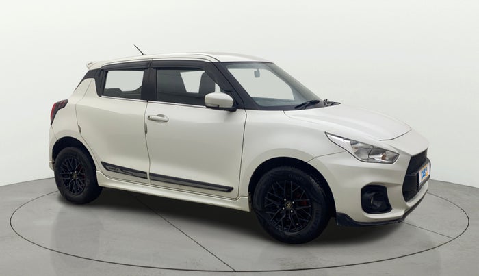 2018 Maruti Swift VXI, Petrol, Manual, 57,700 km, Right Front Diagonal