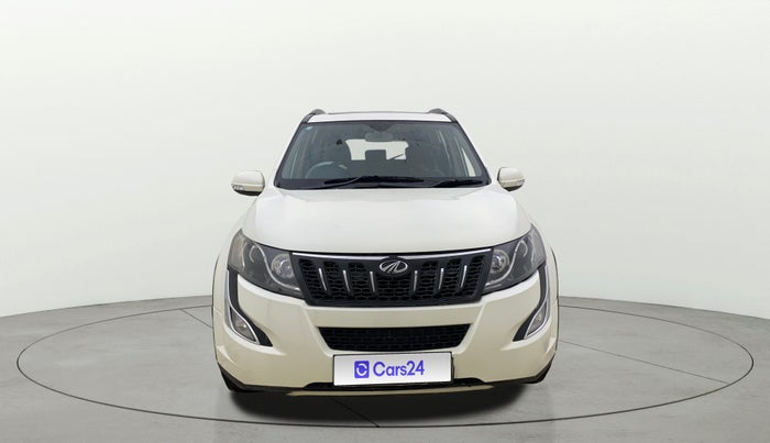 2016 Mahindra XUV500 W10 AT, Diesel, Automatic, 1,22,657 km, Front